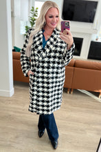 Load image into Gallery viewer, Monochromatic Moment Plaid Coat
