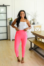 Load image into Gallery viewer, PREORDER: Haley Ruched Waist Legging in Seven Colors
