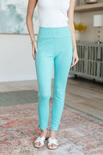 Load image into Gallery viewer, PREORDER: Magic Skinny 28&quot; Pants in Twelve Colors
