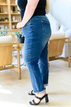 Load image into Gallery viewer, Downtown High Rise Boyfriend Jeans - Judy Blue
