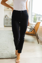 Load image into Gallery viewer, Edith Mid Rise Classic Slim Jeans in Black
