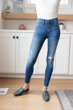 Load image into Gallery viewer, Get Together Mid-Rise Skinny Jegging
