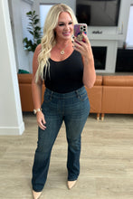 Load image into Gallery viewer, Ricki High Rise Pull On Slim Bootcut Jeans
